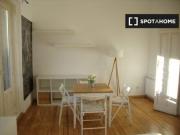 Piso de 4 dormitorios en alquiler en Trafalgar