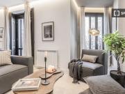 Piso de 4 dormitorios en alquiler en Trafalgar, Madrid