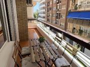 Piso de 4 habitaciones en alquiler en Alicante