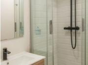 Piso de 4 habitaciones en alquiler en Sants Badal, se...