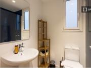 Piso de 4 habitaciones en alquiler en Sants, no se...