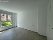 Piso de 4 habitaciones en paseo de Alameda