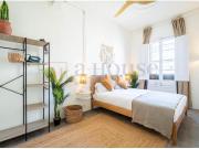 PISO DE 5 HABITACIONES CON DOBLE ORIENTACIÓN A POCOS...