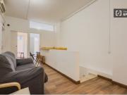 Piso de 5 habitaciones en alquiler en El Raval