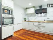 Piso de 6 habitaciones en alquiler en Alicante