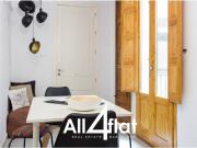 Piso de alquiler en Calle Nou de la Rambla, El Raval