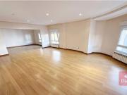 Piso de alquiler en Santander Emilio Pino, Centro...