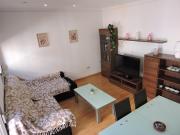 Piso de alquiler en Torrefiel de 3 habitaciones y balcón