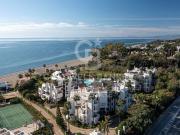 Piso de alto standing de 120 m2 en venta en Estepona,...