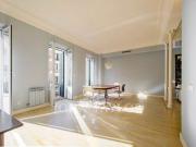 Piso de alto standing de 180 m2 en venta en Madrid,...