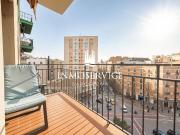 Piso de alto standing de 86 m2 en venta en Barcelona, España