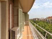 Piso de alto standing de 90 m2 en venta en Barcelona, España