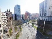 Piso de alto standing de 92 m2 en alquiler en Bilbao, España
