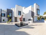 Piso de lujo de 300 m2 en alquiler en Estepona, Andalucía