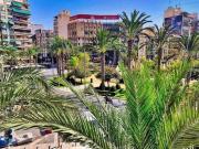 Piso de alto standing en venta en Alicante, España