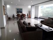 Piso de alto standing en venta en Envigado, Departamento...