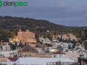 Piso de alto standing en venta en Granada, España