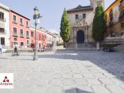 Piso de alto standing en venta en Granada, España