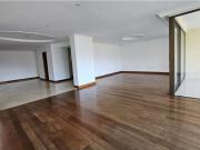 Piso de alto standing en venta en Medellín, Colombia