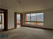 Piso de alto standing en venta en Medellín, Colombia