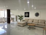 Piso de alto standing en venta en Medellín, Colombia