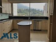 Piso de alto standing en venta en Medellín, Colombia