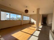 Piso de categoría Av. 51 e/8 y 9 “Pasaje 8 bis”