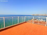 PISO DE ESQUINA EN PRIMERA LINEA BENIDORM