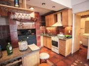 Piso de lujo con quincho, terraza y 2 cocheras sobre Av....