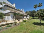 Piso de lujo de 107 m2 en venta en Estepona, España Piso de lujo de 107 m2 en venta en Estepona, España