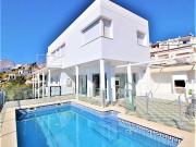 Piso de lujo de 230 m2 en venta en Rosas, Cataluña