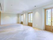 Piso de lujo de 298 m2 en venta en Madrid, España