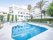 Piso de lujo de 98 m2 en alquiler en Marbella, Andalucía