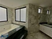 Piso de lujo en venta en Medellín, Departamento de Antioquia