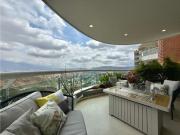 Piso de lujo en venta en Nueva Caracas, Venezuela