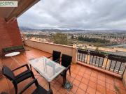 Piso de tres dormitoiros en zona Serrallo