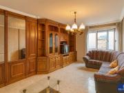 Piso de tres dormitorios en pleno centro de Luanco a 400...