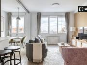 Piso en alquiler de 1 dormitorio en Niño Jesús, Madrid