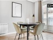 Piso en alquiler de 2 dormitorios en Barrio De Las...