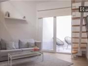 Piso en alquiler de 2 dormitorios en Valdeacederas, Madrid