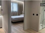 Piso en alquiler de 2 habitaciones en Santa Coloma de... Piso en alquiler de 2 habitaciones en Santa Coloma de...