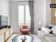 Piso en alquiler de 2 habitaciones en Tirso De Molina,...