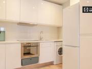 Piso en alquiler de 2 habitaciones en Valdeacederas