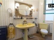 Piso en alquiler de 3 habitaciones en Abandoibarra