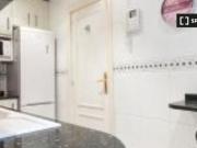 Piso en alquiler de 3 habitaciones en La Nova Esquerra...