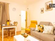 Piso en alquiler de 3 habitaciones en La Torrassa, Barcelona