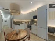 Piso en alquiler de 3 habitaciones en LEsquerra De LEixample