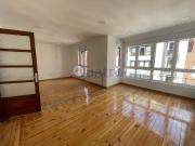 Piso en alquiler de 3 habitaciones y 2 baños en el...