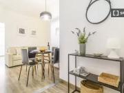 Piso en alquiler de 4 habitaciones en El Baix Guinardó,...