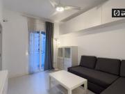 Piso en alquiler de 4 habitaciones en la Maternitat i...